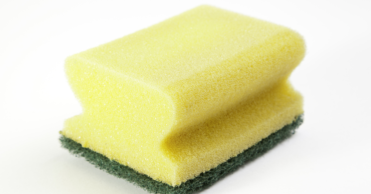 Errores comunes que parecen útiles, pero dañan el mármol