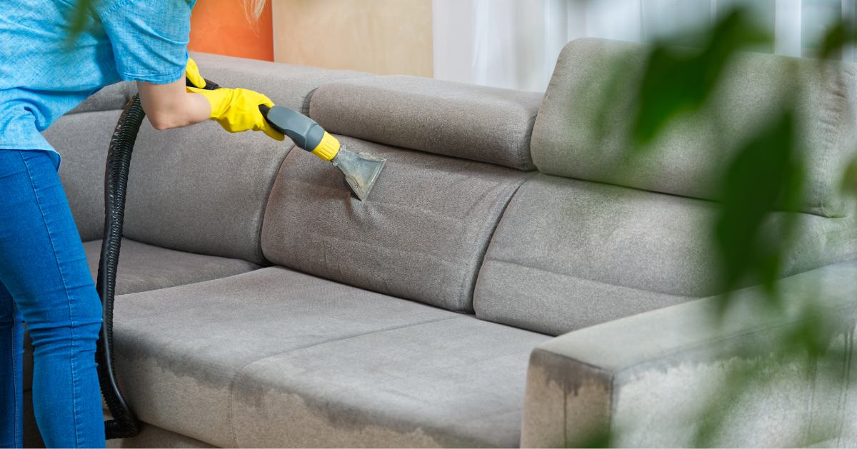 Upholstery Cleaningías