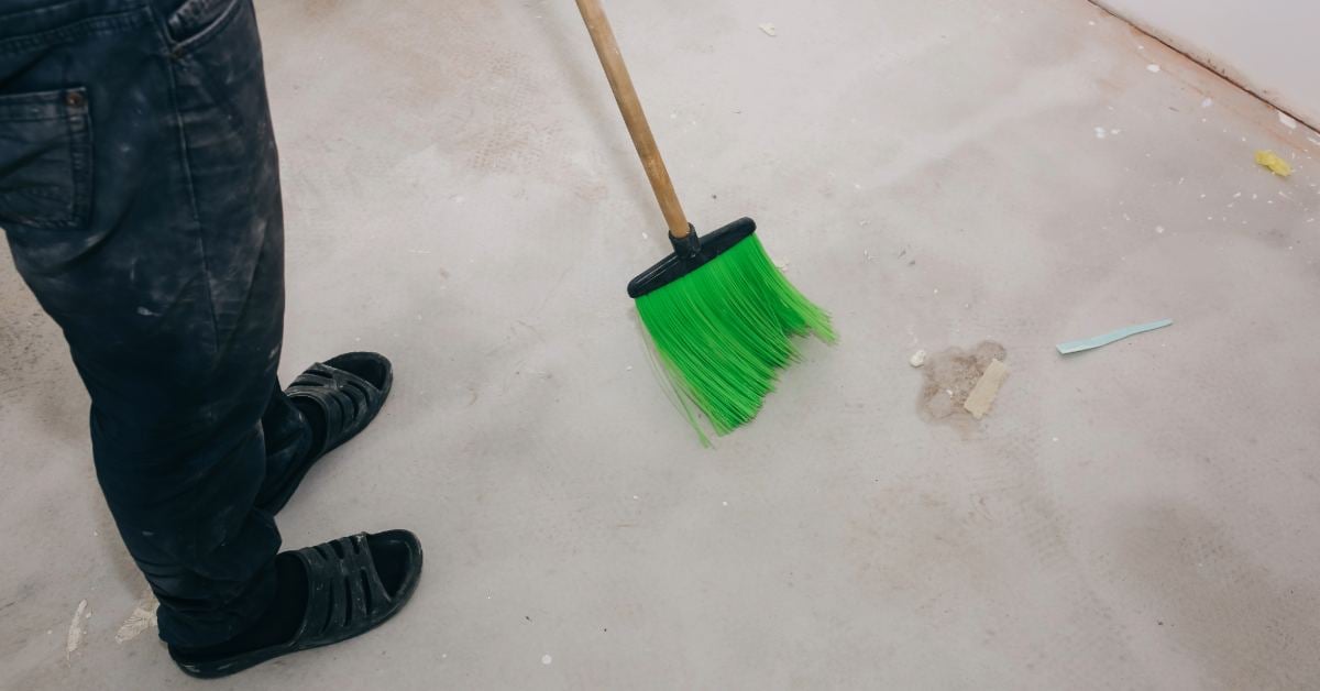 Errores comunes que debes evitar al limpiar polvo de obra