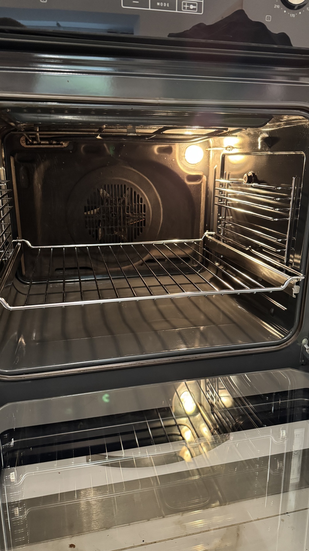 After photo for Limpieza de hornos y frigoríficos