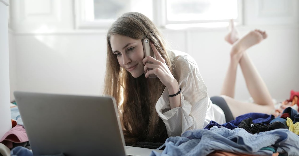 Dominar el trabajo desde casa: cree una oficina en casa productiva y ordenada