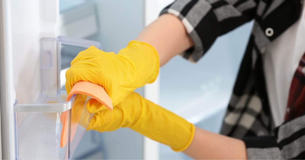 Fridge cleaning