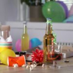 Limpia y ordena la casa en tiempo récord tras una fiesta: guía con pasos, trucos y prioridades para recuperar el orden sin estrés.